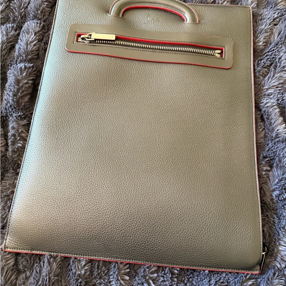 Christian Louboutin studded bag - Picture 2 of 9